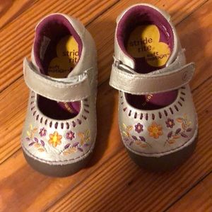 Stride rite baby shoes!